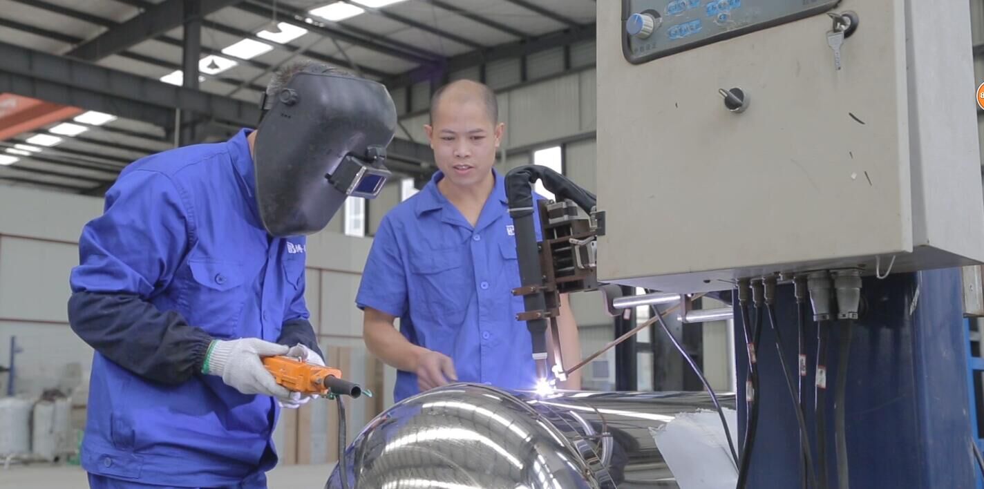 ԓ��θ��M���μӉ���ˮ��ʽ��