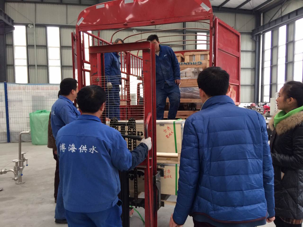 ��������������ˮ �L��o�裬�҂���·��